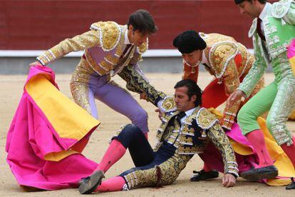 David Mora herido en la Feria de San Isidro el pasado 20 de mayo.