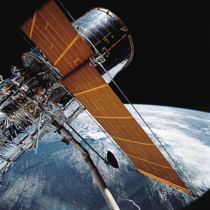 El telescopio 'Hubble', en abril de 1990.