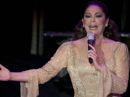 Isabel Pantoja, en un concierto en Córdoba en septiembre de 2014.