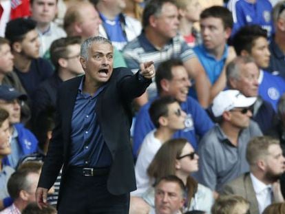 Jose Mourinho durante el partido contra el Arsenal.