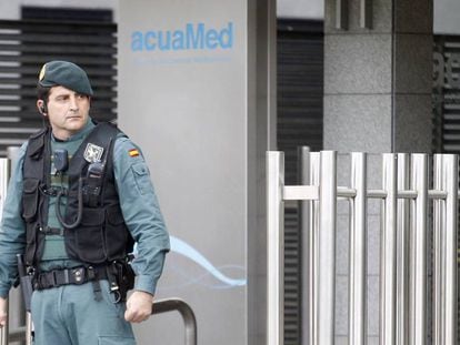 Registro de la Guardia Civil en las oficinas de Acuamed.