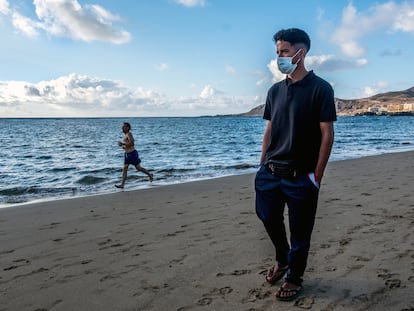 Tawfik, el marroquí que llevó su bloqueo en Canarias a la justicia.