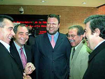 De izquierda a derecha, Ruiz, Pastrana, Monteseirín, Moratalla y Romero, tras la reunión de ayer de la FAMP.