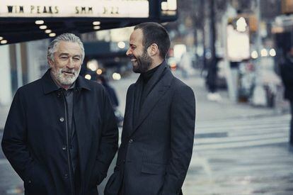 El actor Robert De Niro y el bailarín Benjamin Millepied pasean por las calles de Manhattan en 'Defining Moments', un vídeo con el que la firma italiana Ermenegildo Zegna celebra el momento de plenitud en el que se encuentra.