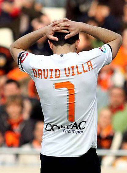 David Villa, en un partido con el Valencia.