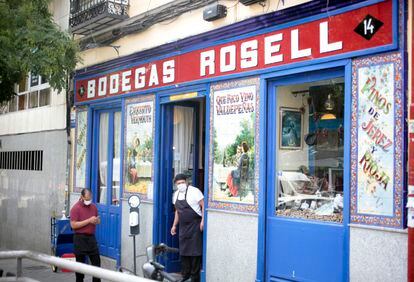 La taberna Bodegas Rosell en Delicias sirven gran variedad de vinos de Madrid.