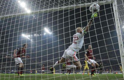 Abbiati encajar el gol de Diego Costa.