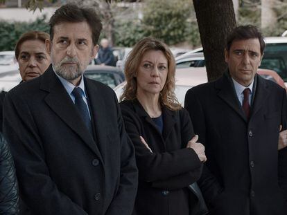 Desde la izquierda, Nanni Moretti, Margherita Buy, Adriano Giannini y Alba Rohrwacher, en 'Tres pisos'.