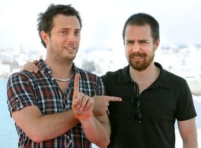 El director de <i>Moon,</i> Duncan Jones (izquierda), y su actor protagonista, Sam Rockwell, en Sitges