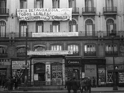 La Puerta del Sol de Madrid, en noviembre de 1936.