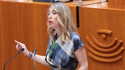 La presidenta de la Junta de Extremadura, María Guardiola, el pasado viernes en la Asamblea.