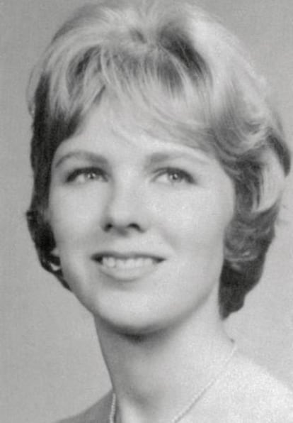 Mary Jo Kopechne, de 28 años, se fue de la fiesta con el senador porque tenía una insolación y no se encontraba bien.