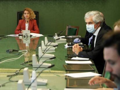 La presidenta del Congreso, Meritxell Batet, presidiendo una reunión de la Junta de Portavoces.