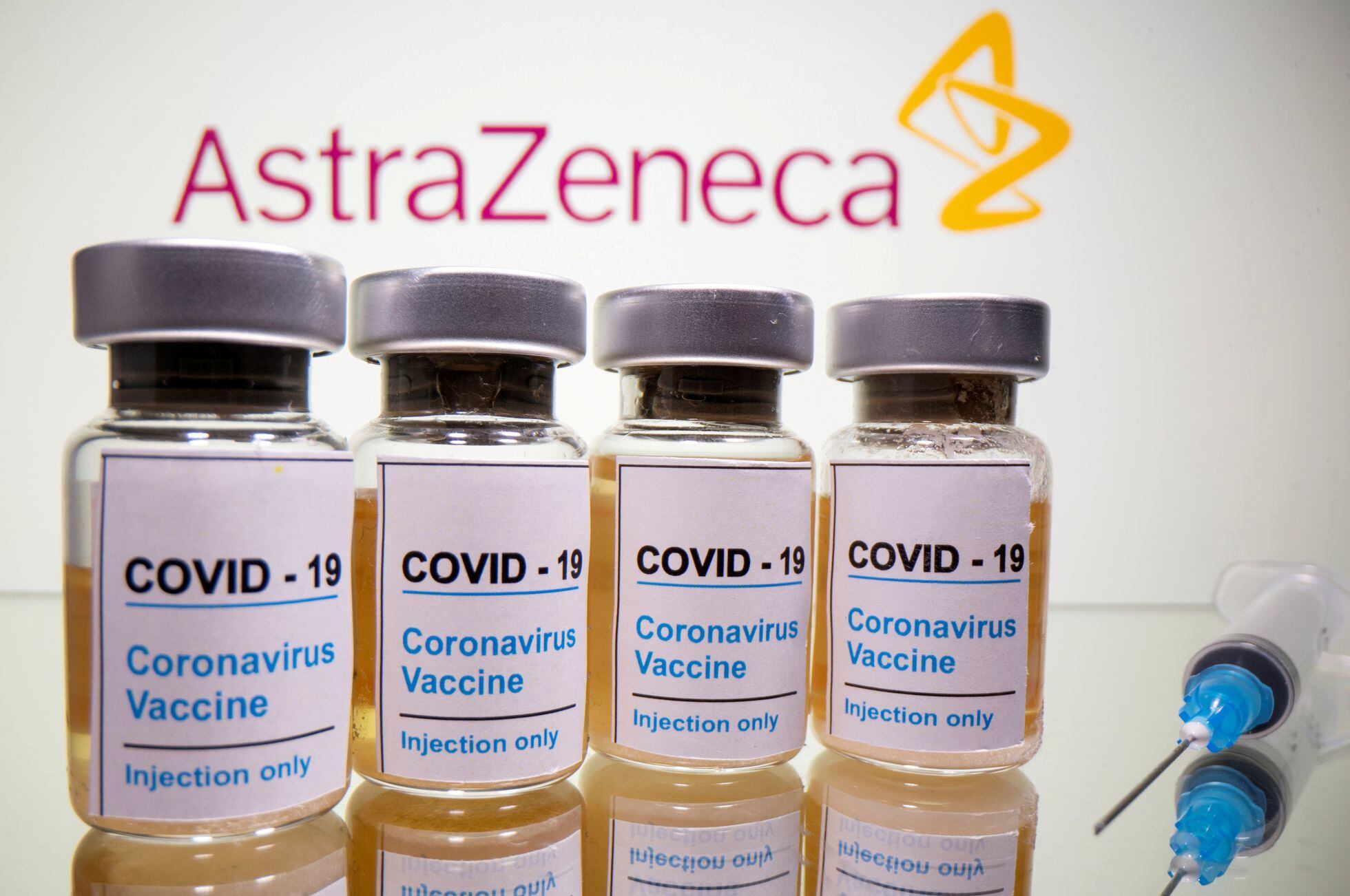Alemania recomienda no administrar la vacuna de AstraZeneca a los mayores de 65 años | Sociedad | EL PAÍS