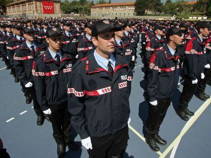 Toma de posesión de agentes de la Bescam en 2007.