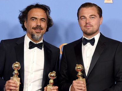 Alejandro Gonzalez Inarritu y Leonardo DiCaprio, con sus premios.