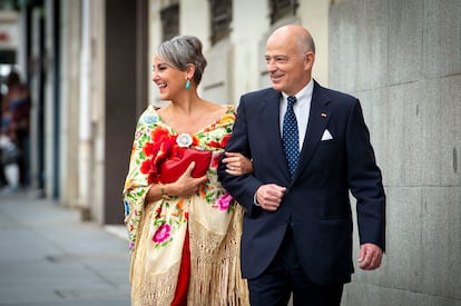 Carla Royo Villanova y el príncipe Kubrat de Bulgaria.






