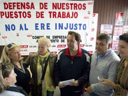 Protesta de empleados municipales de Estepona (Málaga).