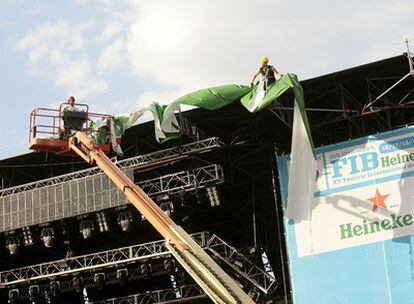 El retraso ha afectado a la puesta en escena de varios grupos, entre ellos, Los Planetas y Kings of Leon.