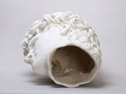 'Testone' (2016), del escultor Andrea Salvatori.