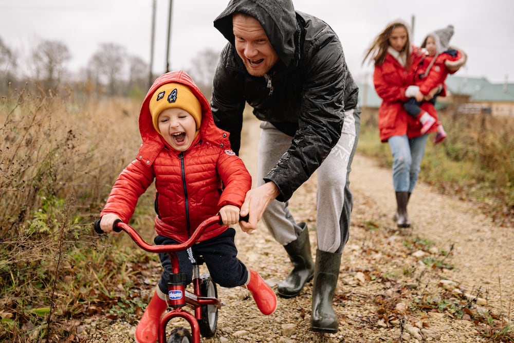 Physical exercise: “For a child it is rare that his father has the benefits of the sport, but his routine is sedentary” |  Family |  Moms & Dads