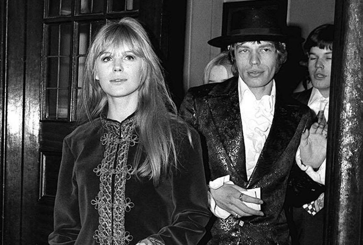 Mick Jagger y Marianne Faithfull, fotografiados en Londres en 1967.