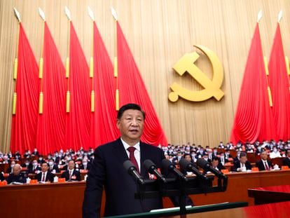 El presidente chino, Xi Jinping, se dirige a los miembros del Partido Comunista, en Pekín, el pasado domingo.