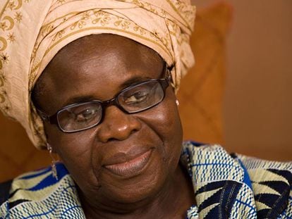 La escritora ghanesa Ama Ata Aidoo.
