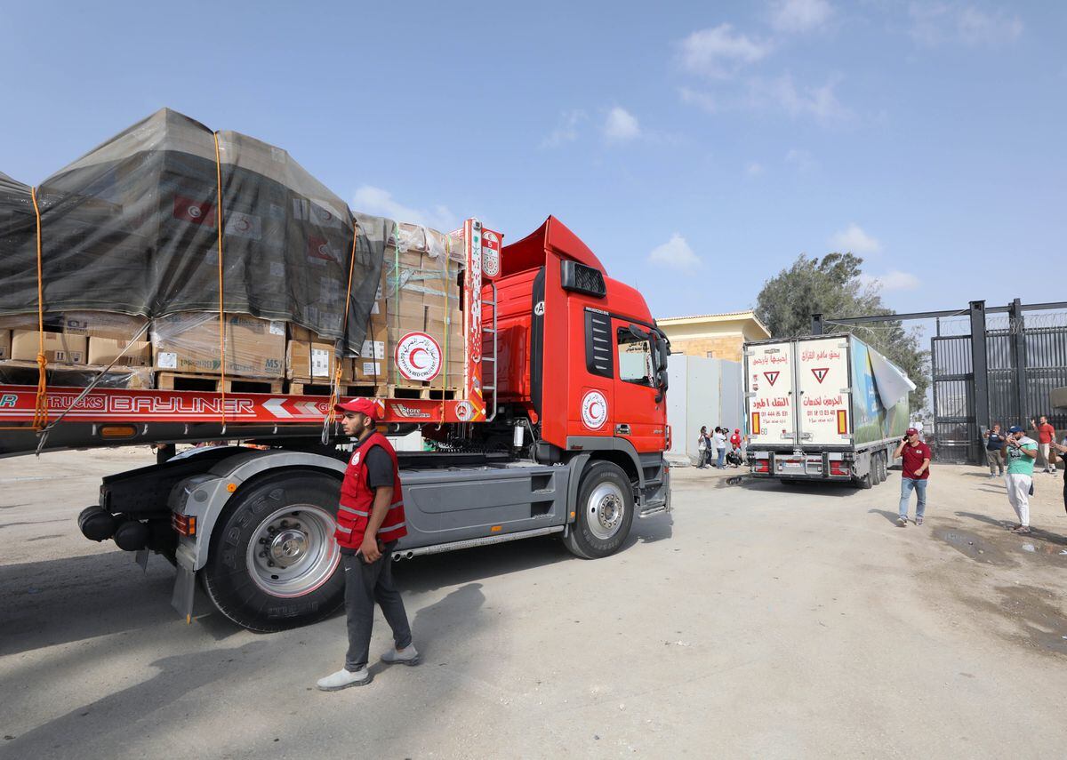 War between Israel and Gaza, live |  The UN confirms the entry of 14 trucks of humanitarian aid to the Strip through the Rafah crossing