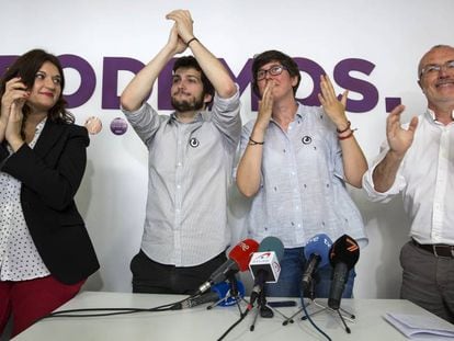 De derecha a izquierda: Antonio Montiel, Pilar Lima, Antonio Estañ y Fabiola meco.