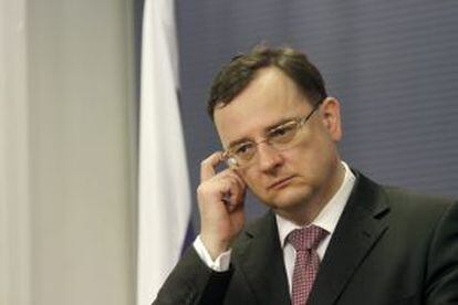 El primer ministro checo, Petr Necas, en una rueda de prensa en Riga en mayo.