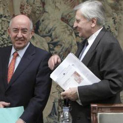 El presidente del BCE, Jean Claude Trichet, y el gobernador del Banco de España, Miguel Fernández Ordóñez