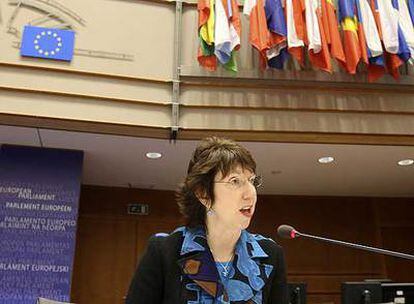 La nueva jefa de la diplomacia europea, Catherine Ashton, durante su comparecencia en la Eurocámara