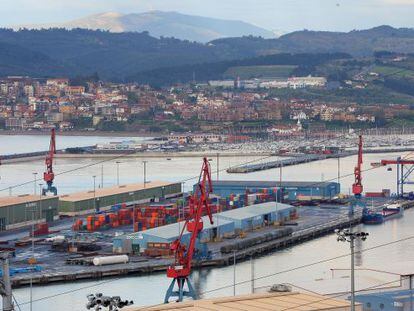 El Puerto de Bilbao, un termómetro en la situación de las exportaciones.