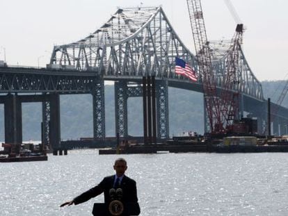 Obama habla de infraestructruas ante el puente Tappan Zee, el 14 de mayo