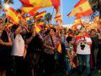 Cientos de personas apoyan en Melilla un acto institucional por la unidad