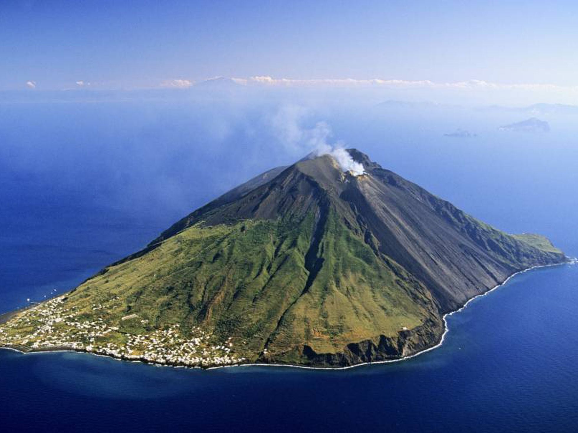 Volcanes, en las islas Eolias | Viajero | EL PAÍS