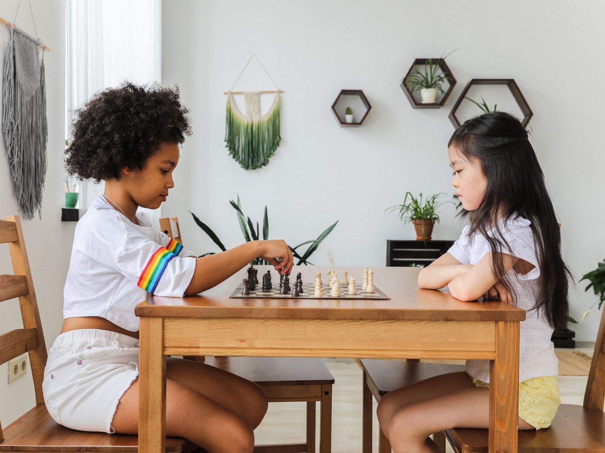 Por qué no hay que enseñarles ajedrez a los niños: es una droga