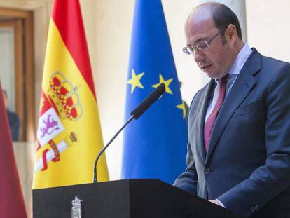 El presidente del Gobierno de Murcia, Pedro Antonio Sánchez, del PP, durante el anuncio de su dimisión.