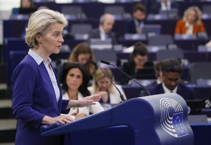 La presidenta de la Comisión Europea, Ursula von der Leyen, en el Parlamento Europeo.