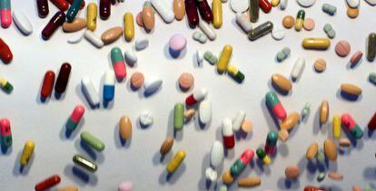 Cápsulas de medicamentos.
