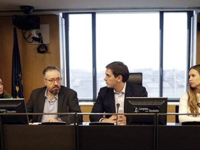 Albert Rivera preside la reuni&oacute;n del grupo parlamentario de Ciudadanos, este martes.