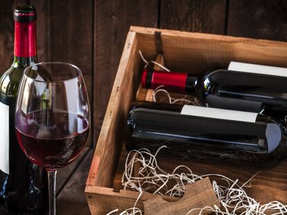 Una completa selección de regalos para amantes del vino. GETTY IMAGES.