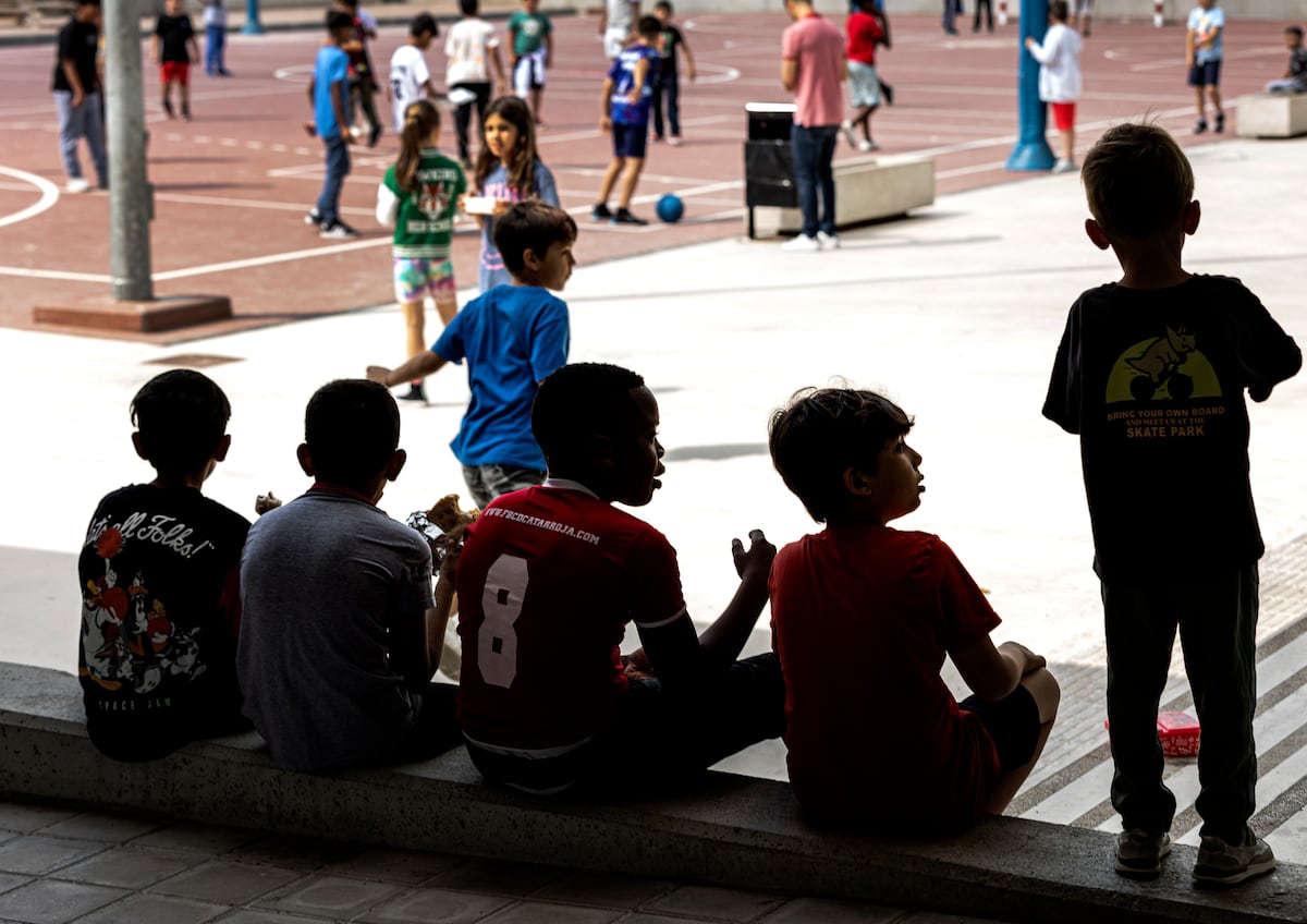 España registra la menor tasa de alumnos de primaria repetidores de la historia | Educación