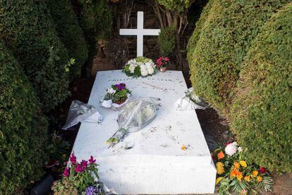 La tumba del mariscal Philippe Pétain, en el cementerio de la isla de Yeu.
