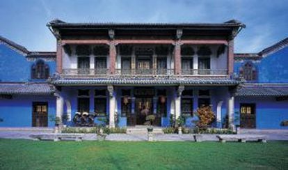 Fachada de la mansión de Cheong Fatt Tze, en Penang (Malasia).