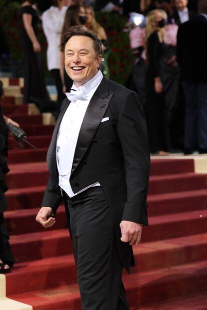 Elon Musk en la Met Gala 2022.