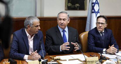 El primer ministro israel&iacute;, Benjam&iacute;n Netanyahu, en la reuni&oacute;n del Gobierno del domingo. 