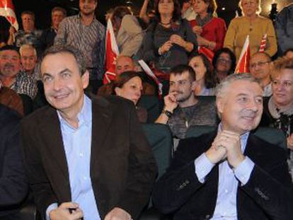 Zapatero y Blanco ayer en un mitin en Lugo. 