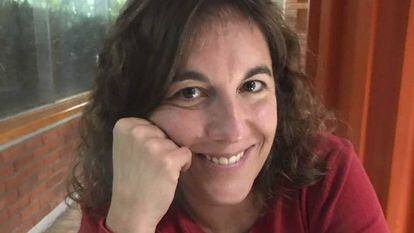 La escritora y periodista Yaiza Santos.